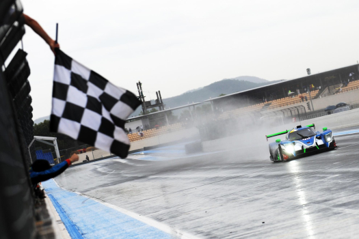 Cool Racing Take victory at Le Castellet